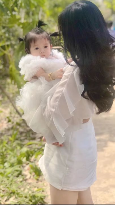Phân tích thần số học của 1 em bé sống tình cảm, gắn bó với gia đình- Ảnh 1. Phân tích thần số học của 1 em bé sống tình cảm, gắn bó với gia đình- Ảnh 1.