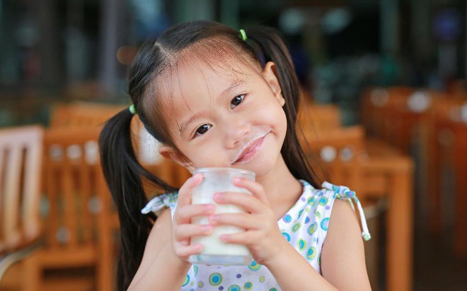 Ra mắt sữa tươi tiệt trùng Moozi “chuẩn 10 không ưu việt, khác biệt từ thiên nhiên”- Ảnh 1. Ra mắt sữa tươi tiệt trùng Moozi “chuẩn 10 không ưu việt, khác biệt từ thiên nhiên”- Ảnh 1.