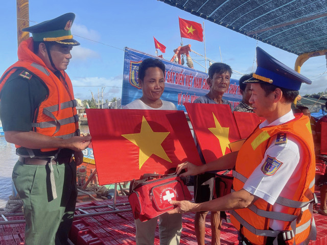 Lan tỏa hình ảnh người chiến sĩ Cảnh sát biển – bộ đội Cụ Hồ trong thời đại mới- Ảnh 2.