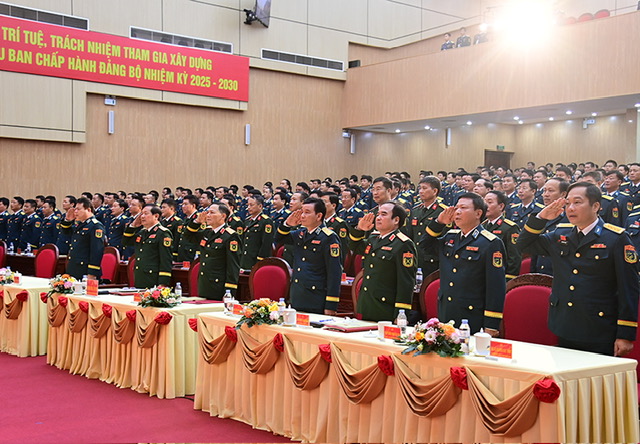 Khai mạc Đại hội đại biểu Đảng bộ Quân chủng Phòng không - Không quân lần thứ XI, nhiệm kỳ 2025-2030- Ảnh 1. Khai mạc Đại hội đại biểu Đảng bộ Quân chủng Phòng không - Không quân lần thứ XI, nhiệm kỳ 2025-2030- Ảnh 1.