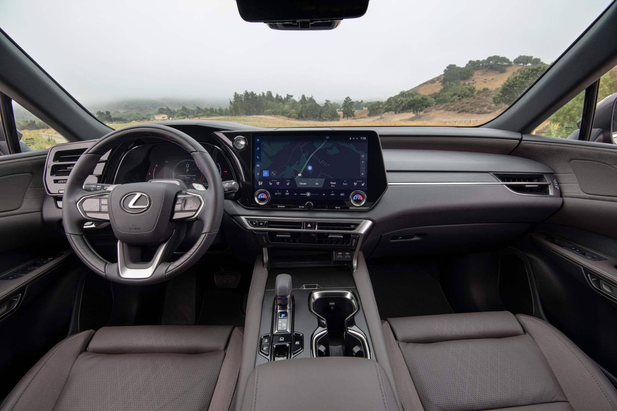Lexus RX 350h trong mắt kiến trúc sư: Khi chiếc xe cũng trở thành một không gian sống- Ảnh 1.