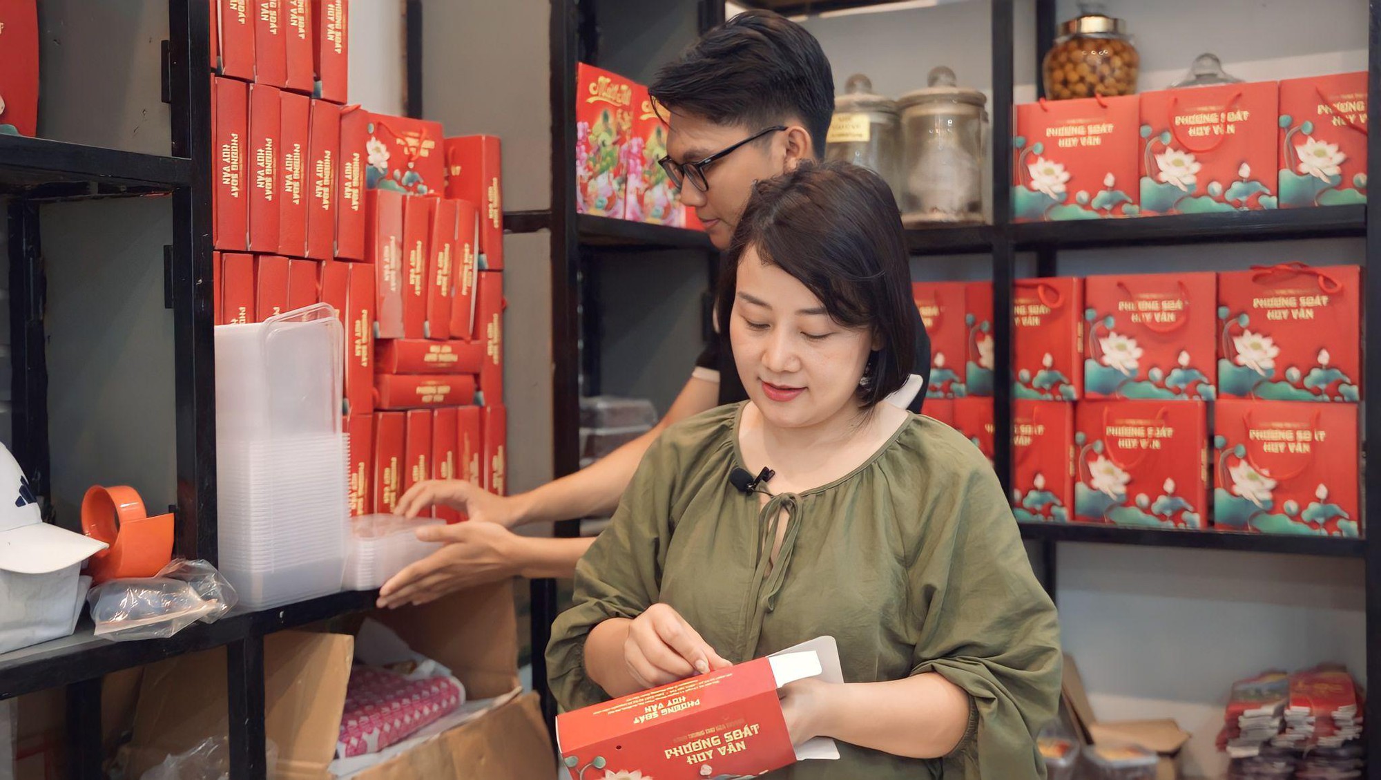 Tiệm bánh gia truyền Phương Soát Huy Vân “lên đơn” bằng giọng nói với MISA eShop- Ảnh 3. Tiệm bánh gia truyền Phương Soát Huy Vân “lên đơn” bằng giọng nói với MISA eShop- Ảnh 3.