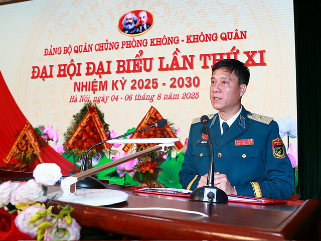 Khai mạc Đại hội đại biểu Đảng bộ Quân chủng Phòng không - Không quân lần thứ XI, nhiệm kỳ 2025-2030- Ảnh 8. Khai mạc Đại hội đại biểu Đảng bộ Quân chủng Phòng không - Không quân lần thứ XI, nhiệm kỳ 2025-2030- Ảnh 8.