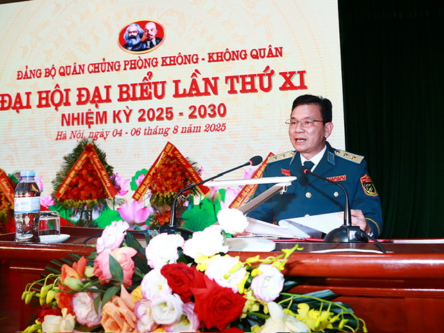 Khai mạc Đại hội đại biểu Đảng bộ Quân chủng Phòng không - Không quân lần thứ XI, nhiệm kỳ 2025-2030- Ảnh 5. Khai mạc Đại hội đại biểu Đảng bộ Quân chủng Phòng không - Không quân lần thứ XI, nhiệm kỳ 2025-2030- Ảnh 5.
