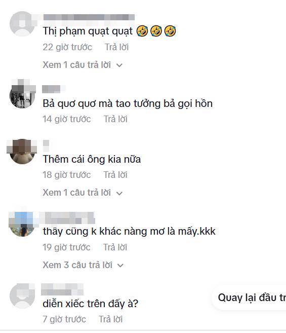 Thanh Hằng bị “tấn công”
- Ảnh 2.