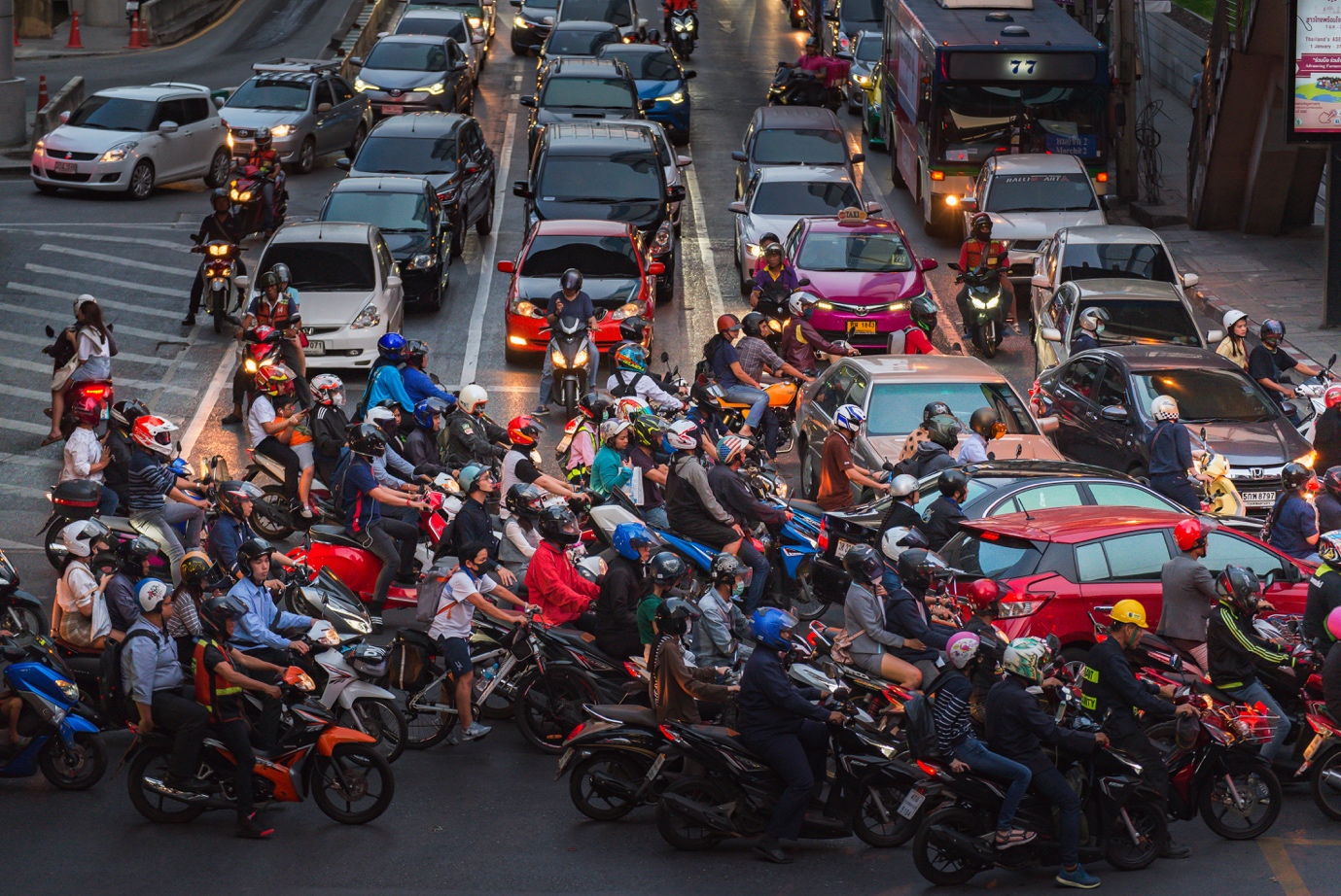 Thời điểm “vàng” chuyển đổi xe điện trước ngưỡng cửa 2026- Ảnh 1. Thời điểm “vàng” chuyển đổi xe điện trước ngưỡng cửa 2026- Ảnh 1.