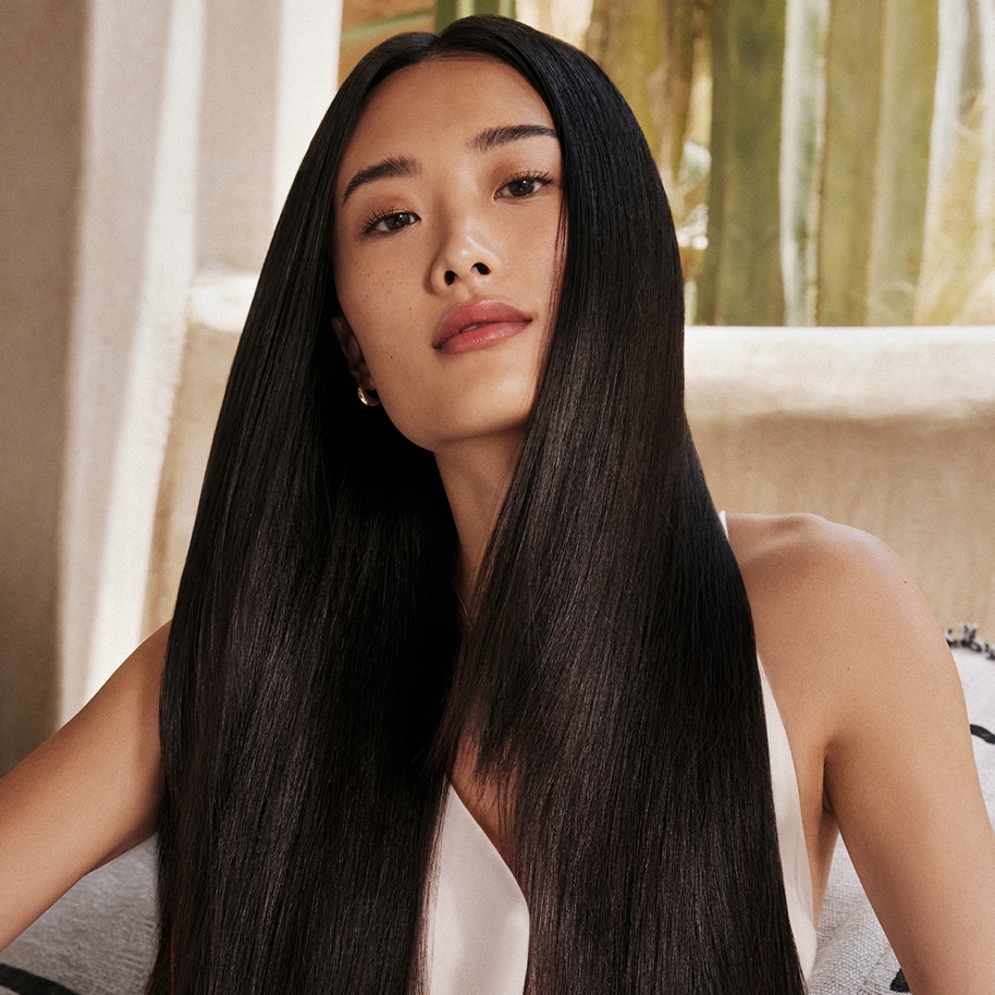 Gloss Hair: Xu hướng đang lên và 5 bí quyết giúp mái tóc bóng “mượt như gương’’- Ảnh 1. Gloss Hair: Xu hướng đang lên và 5 bí quyết giúp mái tóc bóng “mượt như gương’’- Ảnh 1.
