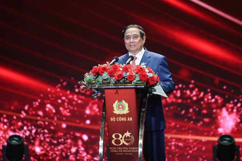 Thủ tướng Phạm Minh Chính dự Đại hội Thi đua 'Vì an ninh Tổ quốc' lần thứ IX- Ảnh 4. Thủ tướng Phạm Minh Chính dự Đại hội Thi đua 'Vì an ninh Tổ quốc' lần thứ IX- Ảnh 4.