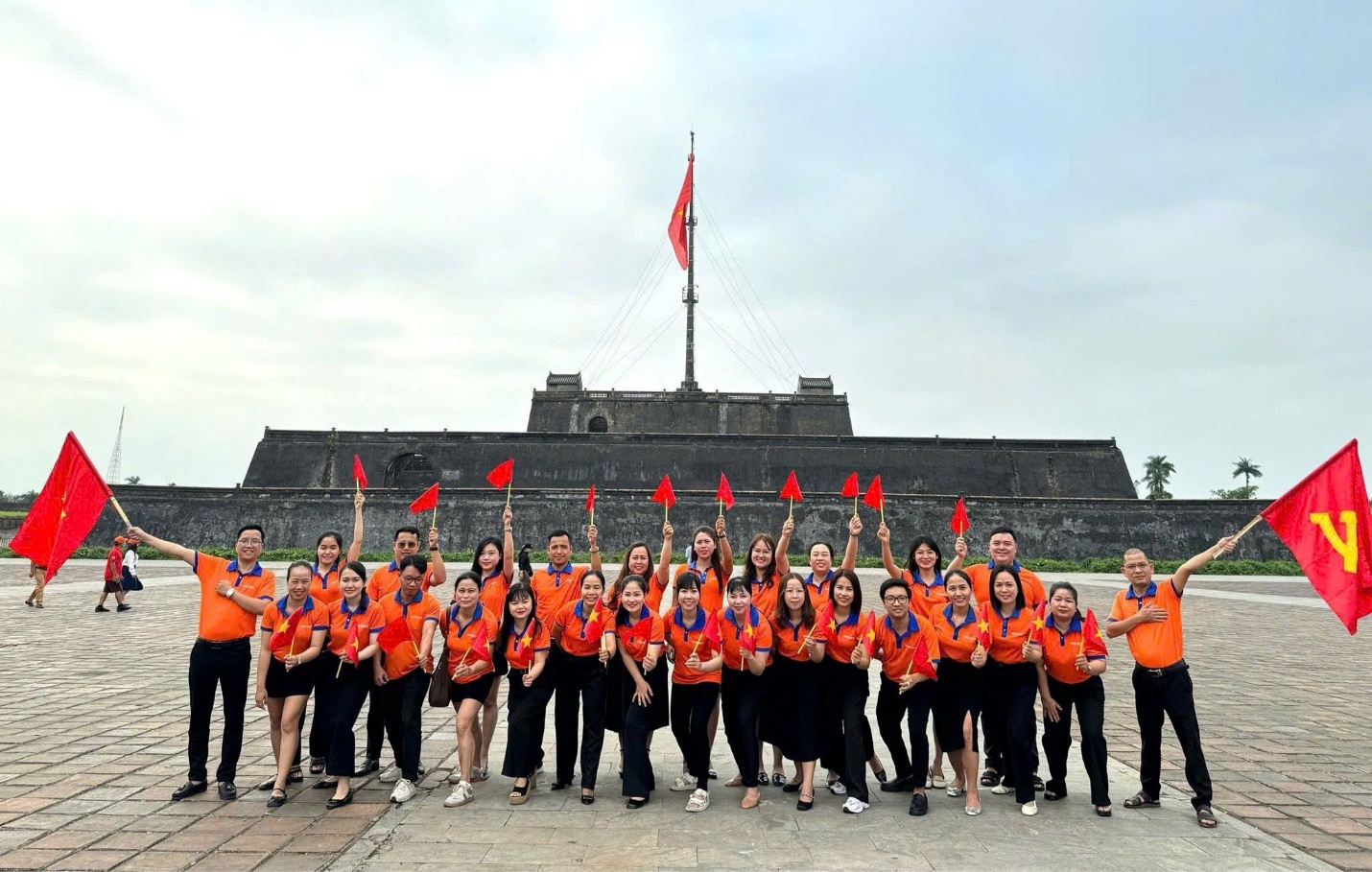 8 năm đồng hành tận tâm, nguồn tài chính linh hoạt cho người tiêu dùng Việt- Ảnh 3. 8 năm đồng hành tận tâm, nguồn tài chính linh hoạt cho người tiêu dùng Việt- Ảnh 3.