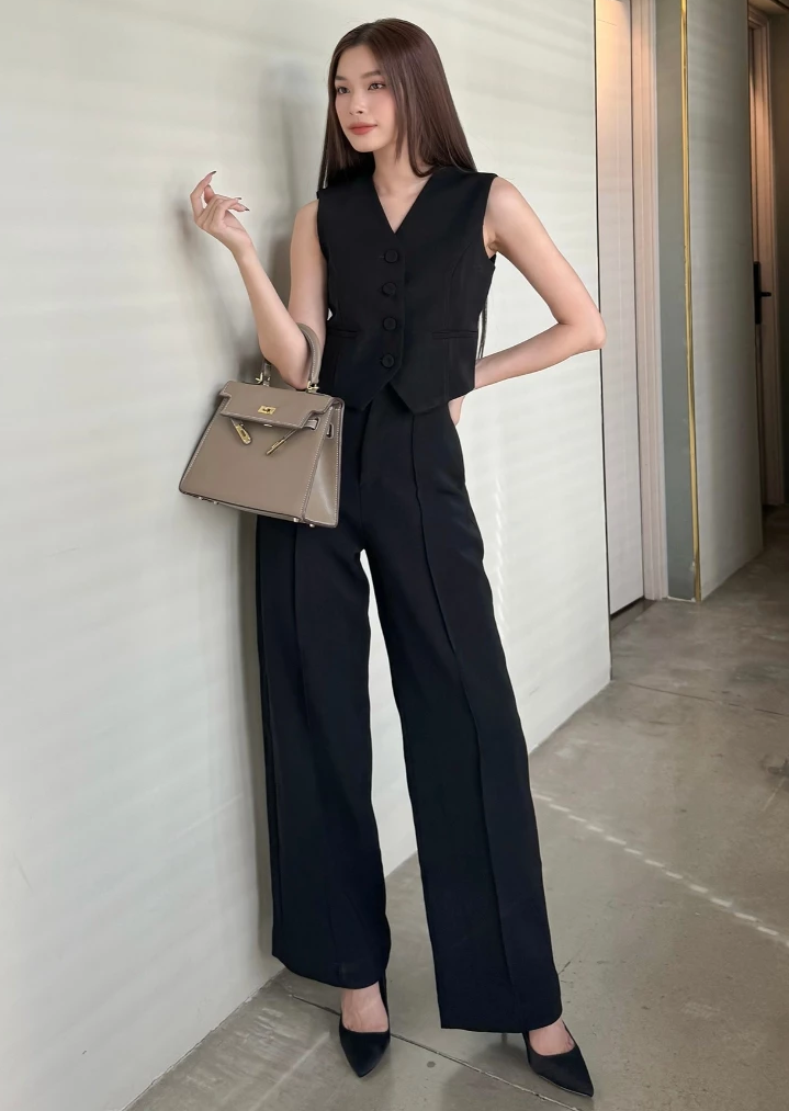 Kiểu quần công sở Hà Tăng diện đi diện lại mãi không chán- Ảnh 4. Kiểu quần công sở Hà Tăng diện đi diện lại mãi không chán- Ảnh 4.
