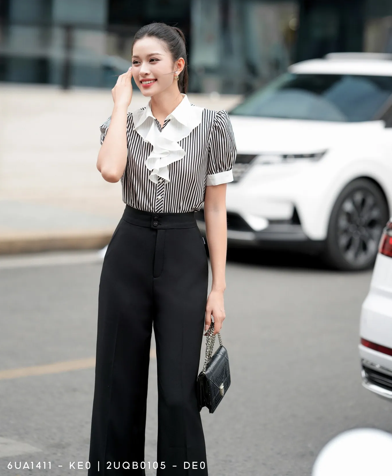Kiểu quần công sở Hà Tăng diện đi diện lại mãi không chán- Ảnh 7. Kiểu quần công sở Hà Tăng diện đi diện lại mãi không chán- Ảnh 7.
