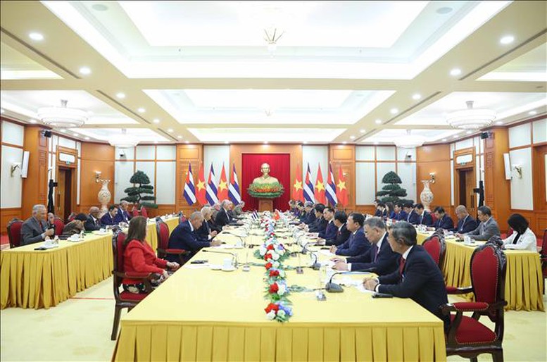 Tổng Bí thư Tô Lâm hội đàm với Bí thư thứ nhất Đảng Cộng sản Cuba, Chủ tịch nước Cuba Miguel Díaz-Canel Bermúdez- Ảnh 3. Tổng Bí thư Tô Lâm hội đàm với Bí thư thứ nhất Đảng Cộng sản Cuba, Chủ tịch nước Cuba Miguel Díaz-Canel Bermúdez- Ảnh 3.