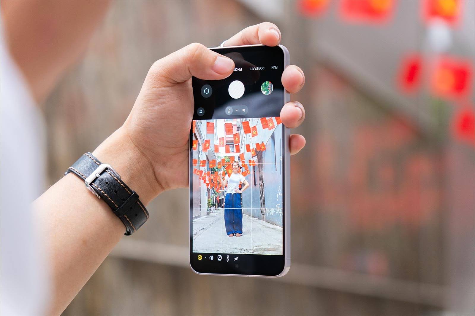 Bỏ túi cẩm nang chụp ảnh “nghìn like” cùng Galaxy A56 5G dịp Đại lễ A80- Ảnh 2. Bỏ túi cẩm nang chụp ảnh “nghìn like” cùng Galaxy A56 5G dịp Đại lễ A80- Ảnh 2.