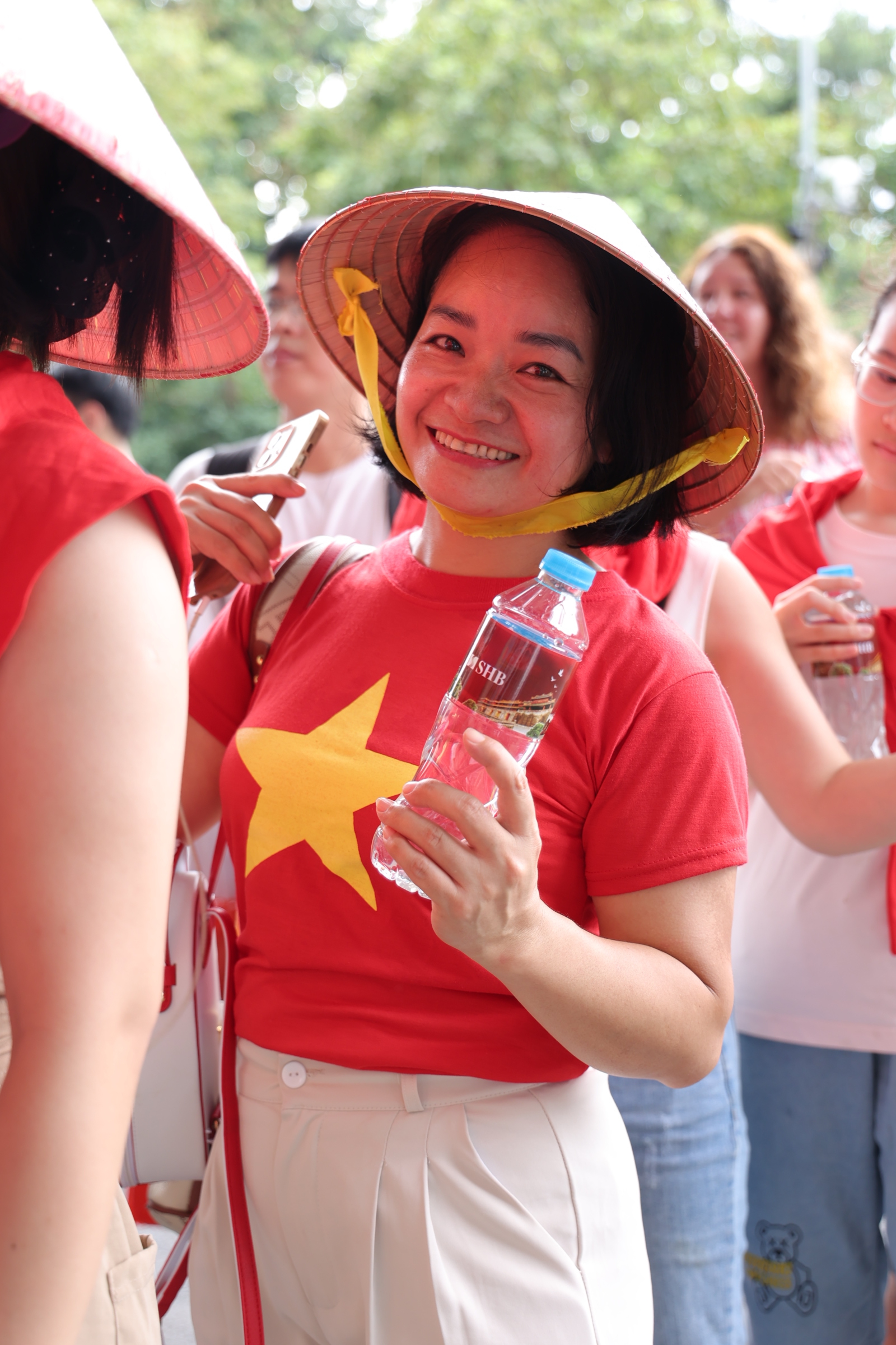 SHB đồng hành Fandom Yêu Nước: Tự hào hành trình lan toả niềm hạnh phúc là người Việt Nam- Ảnh 14.
