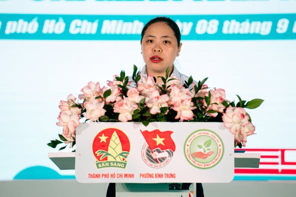 Chủ tịch Hội đồng Đội TP.HCM Trịnh Thị Hiền Trân phát biểu tại buổi lễ.
