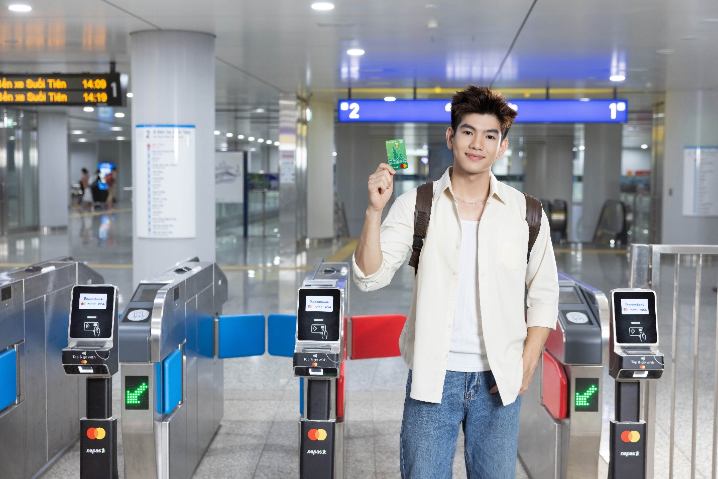 “Một chạm là gần” - Hành trình tân sinh viên “mở khóa” bản đồ TP.HCM- Ảnh 3. “Một chạm là gần” - Hành trình tân keo nha cai com truc tiep bong da viên “mở khóa” bản đồ TP.HCM- Ảnh 3.