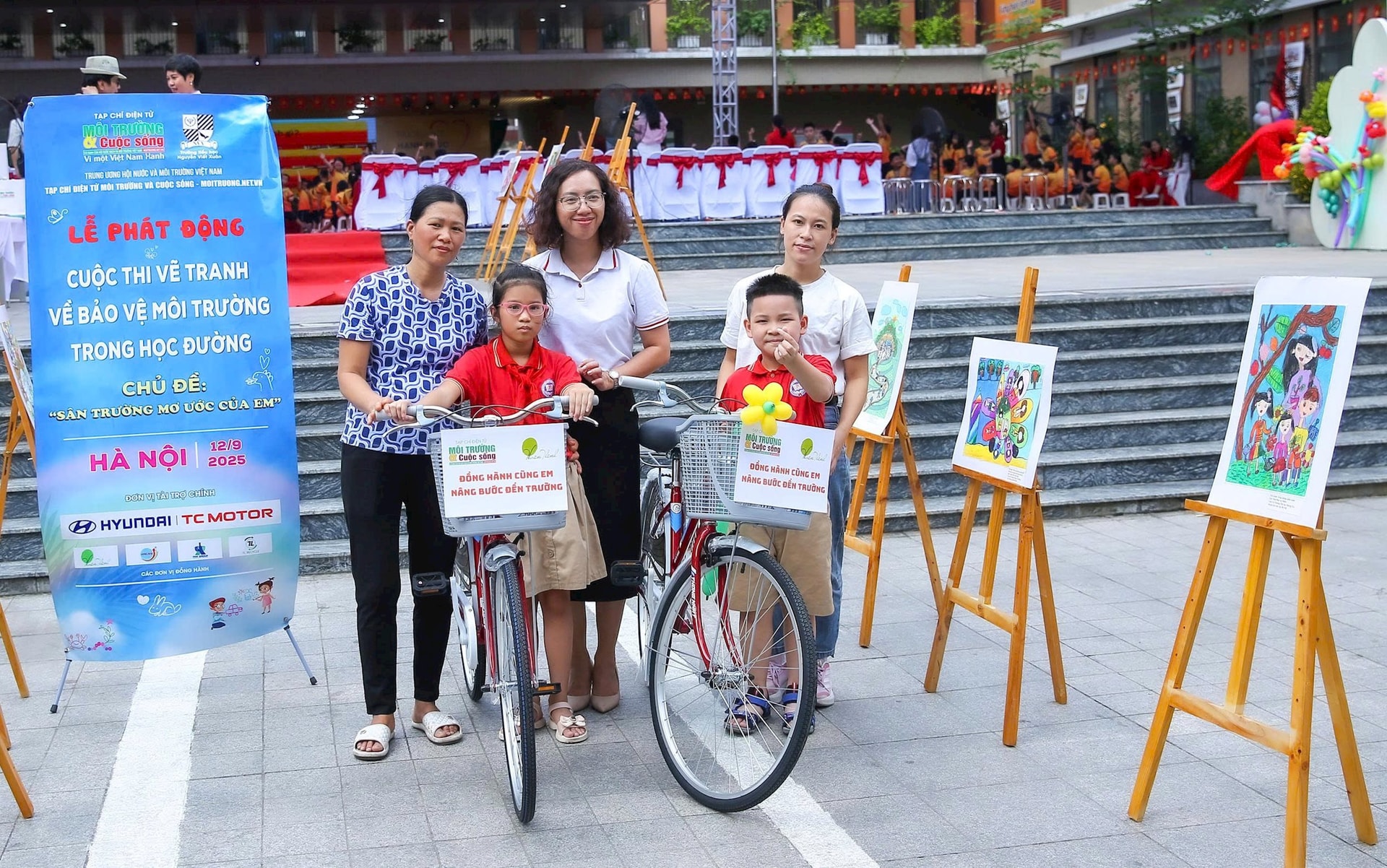 Phát động Cuộc thi vẽ tranh Bảo vệ môi trường trong học đường lần thứ hai, chủ đề “Sân trường mơ ước của em"- Ảnh 19.