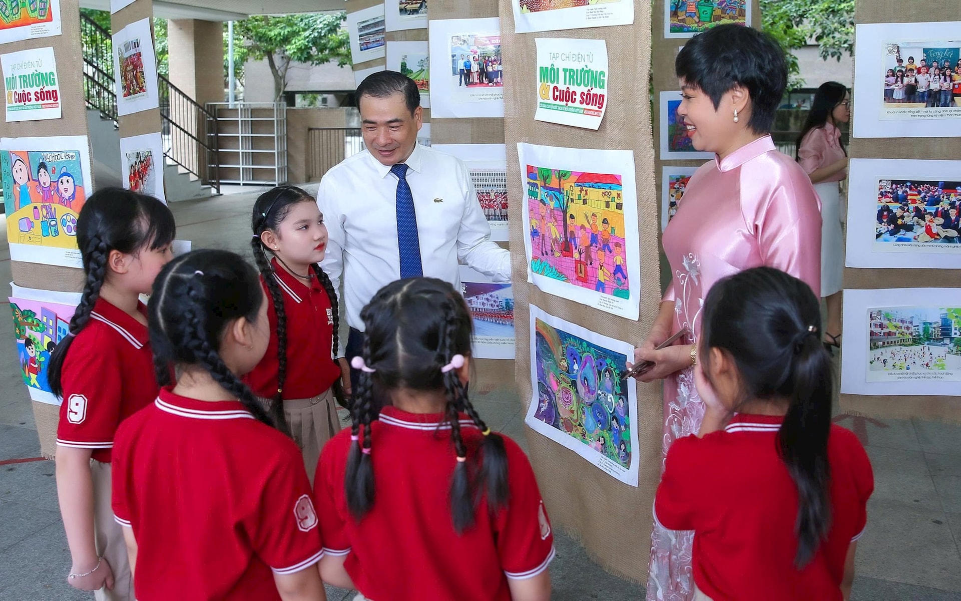 Phát động Cuộc thi vẽ tranh Bảo vệ môi trường trong học đường lần thứ hai, chủ đề “Sân trường mơ ước của em"- Ảnh 16.