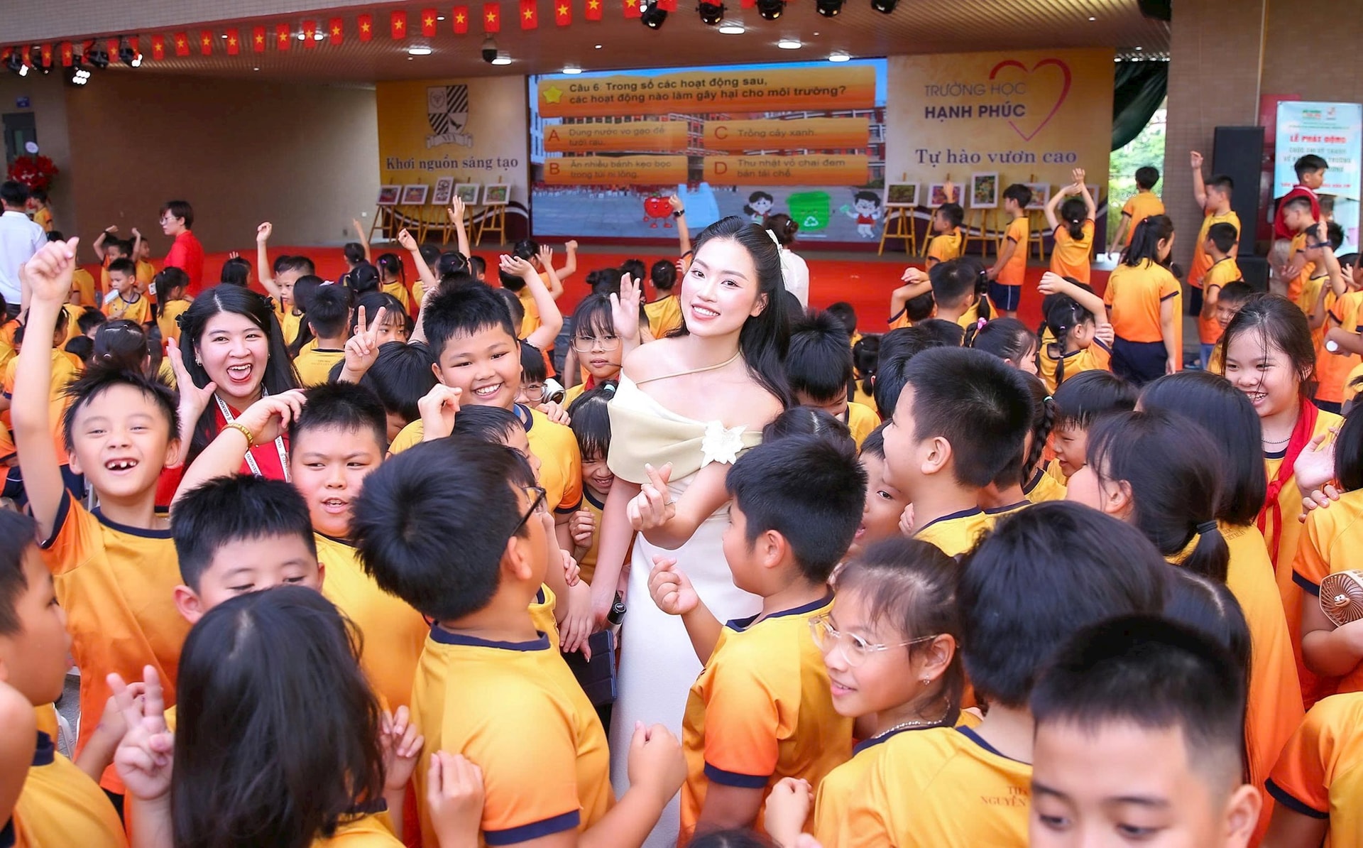 Phát động Cuộc thi vẽ tranh Bảo vệ môi trường trong học đường lần thứ hai, chủ đề “Sân trường mơ ước của em"- Ảnh 11.