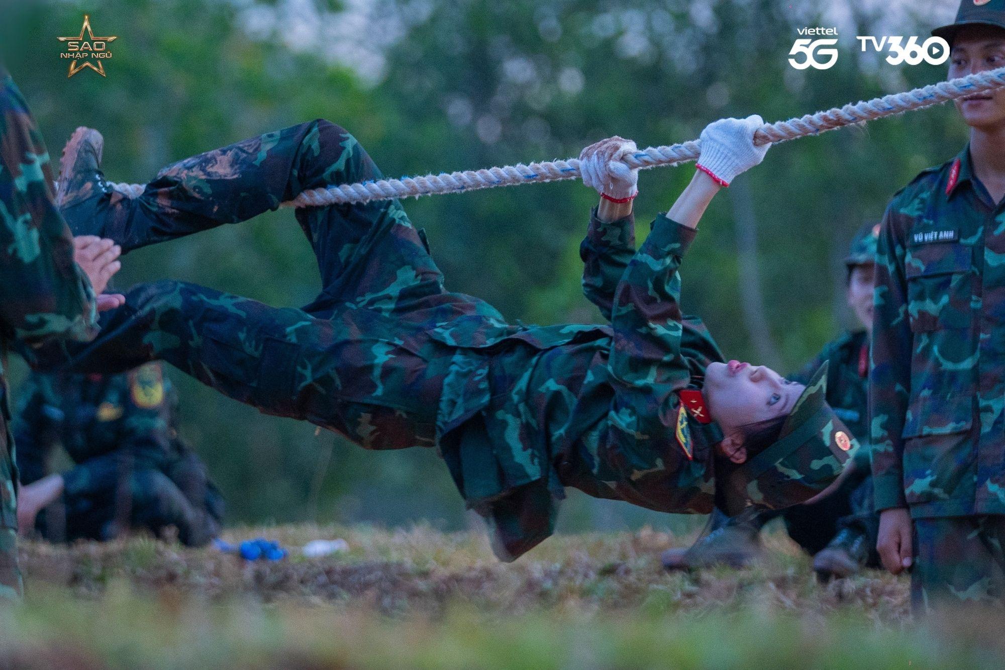Sao Nhập Ngũ 2025: Trang Pháp dẻo dai, Diệu Nhi giữ vững phong độ- Ảnh 2. Sao Nhập Ngũ 2025: truc tiep bong da vtv6 Pháp dẻo dai, Diệu Nhi giữ vững phong độ- Ảnh 2.