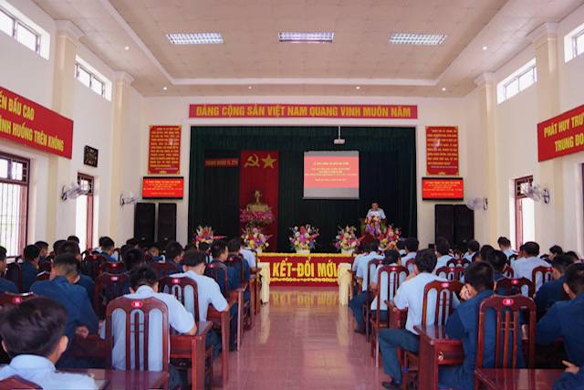 Trung đoàn 274 phát động thi đua cao điểm- Ảnh 2.