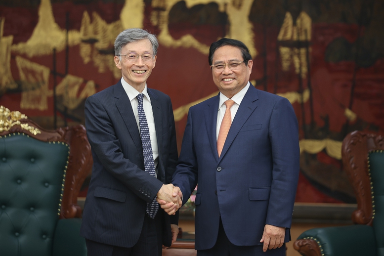 Phó Tổng Giám đốc IMF: Luôn theo dõi sát những thành công ấn tượng của Việt Nam- Ảnh 1. Phó Tổng Giám đốc IMF: Luôn theo dõi sát những thành công ấn tượng của Việt Nam- Ảnh 1.