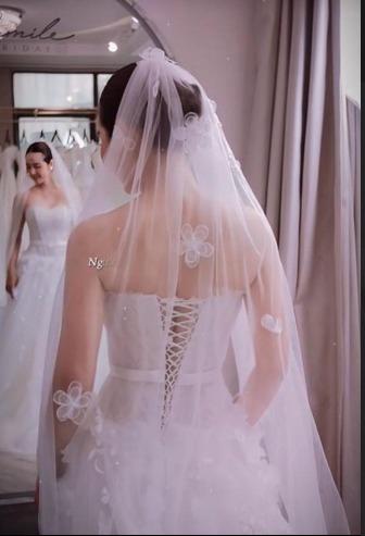 Mỹ nh&acirc;n Vbiz l&agrave;m mẹ đơn th&acirc;n sở hữu khối t&agrave;i sản khủng, n&oacute;i g&igrave; trước nghi vấn khi mặc v&aacute;y cưới?- Ảnh 9.