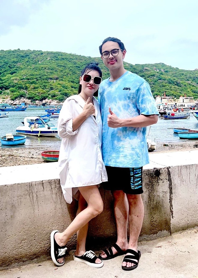 Bất ngờ với diện mạo của con trai "ông hoàng phòng vé" Thái Hoà, sở hữu chiều cao ấn tượng, visual cực hợp điện ảnh- Ảnh 6.