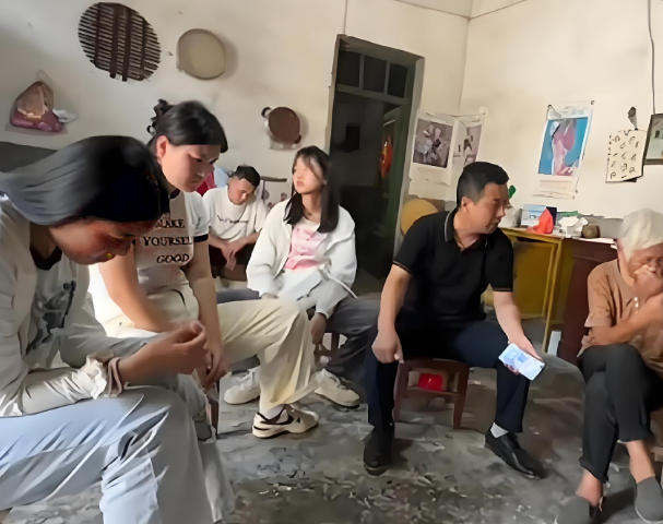 Ngay trong ngày giỗ bố chồng, tôi choáng váng khi phát hiện chồng và em chồng cấu kết gây ra việc tày trời, họ hàng cũng náo loạn- Ảnh 1. Ngay trong ngày giỗ bố chồng, tôi choáng váng khi phát hiện chồng và em chồng cấu kết gây ra việc tày trời, họ hàng cũng náo loạn- Ảnh 1.