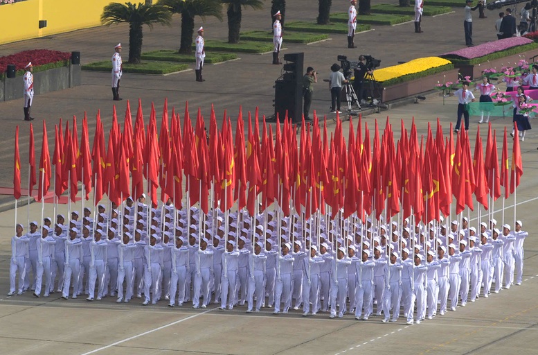 TỔNG THUẬT: Kỷ niệm trọng thể 80 năm Quốc khánh nước Cộng hòa XHCN Việt Nam- Ảnh 17. TỔNG THUẬT: Kỷ niệm trọng thể 80 năm Quốc khánh nước Cộng hòa XHCN Việt Nam- Ảnh 17.