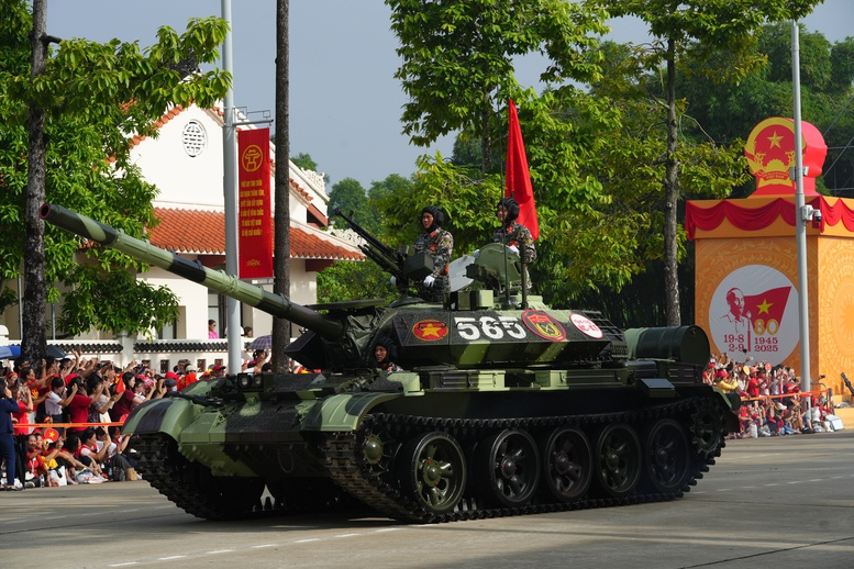Chùm ảnh: Uy lực trang thiết bị, khí tài của quân đội nhân dân Việt Nam tại A80- Ảnh 1. Chùm ảnh: Uy lực trang thiết bị, khí tài của quân đội nhân dân Việt Nam tại A80- Ảnh 1.
