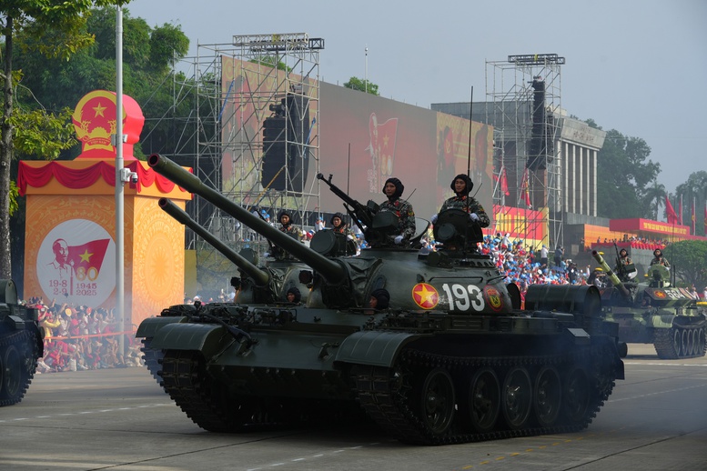 Chùm ảnh: Uy lực trang thiết bị, khí tài của quân đội nhân dân Việt Nam tại A80- Ảnh 3. Chùm ảnh: Uy lực trang thiết bị, khí tài của quân đội nhân dân Việt Nam tại A80- Ảnh 3.