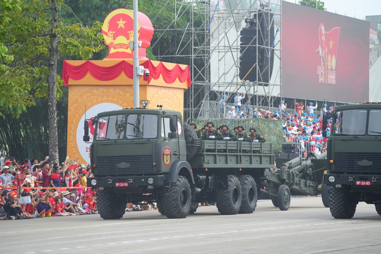 Chùm ảnh: Uy lực trang thiết bị, khí tài của quân đội nhân dân Việt Nam tại A80- Ảnh 8. Chùm ảnh: Uy lực trang thiết bị, khí tài của quân đội nhân dân Việt Nam tại A80- Ảnh 8.