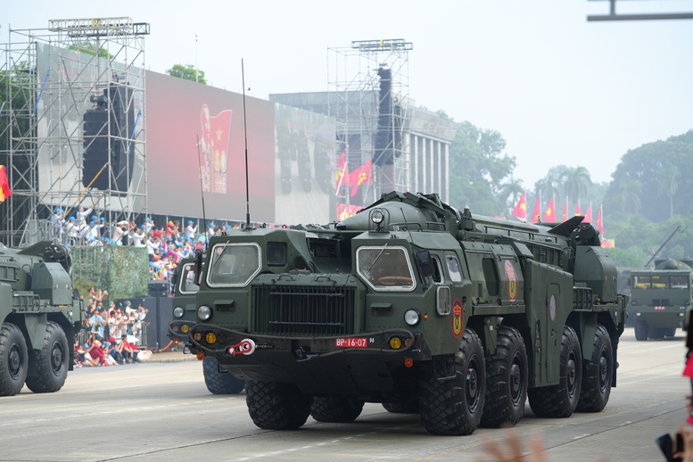 Chùm ảnh: Uy lực trang thiết bị, khí tài của quân đội nhân dân Việt Nam tại A80- Ảnh 12. Chùm ảnh: Uy lực trang thiết bị, khí tài của quân đội nhân dân Việt Nam tại A80- Ảnh 12.