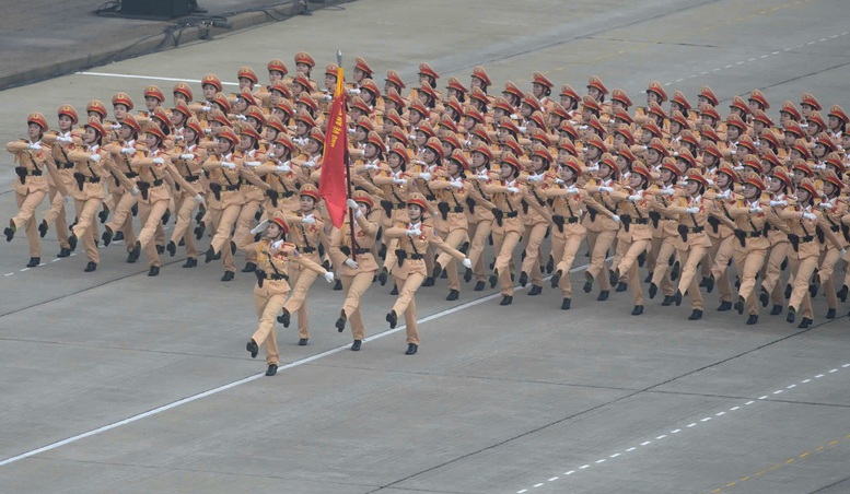 TỔNG THUẬT: Kỷ niệm trọng thể 80 năm Quốc khánh nước Cộng hòa XHCN Việt Nam- Ảnh 27. TỔNG THUẬT: Kỷ niệm trọng thể 80 năm Quốc khánh nước Cộng hòa XHCN Việt Nam- Ảnh 27.