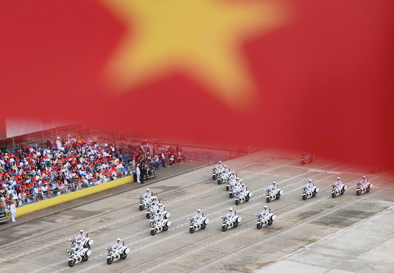 TỔNG THUẬT: Kỷ niệm trọng thể 80 năm Quốc khánh nước Cộng hòa XHCN Việt Nam- Ảnh 29. TỔNG THUẬT: Kỷ niệm trọng thể 80 năm Quốc khánh nước Cộng hòa XHCN Việt Nam- Ảnh 29.