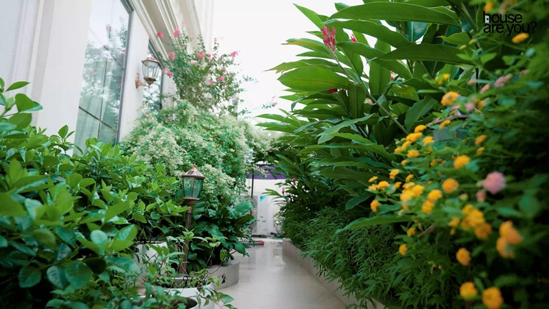 Choáng váng trước cảnh tượng bên trong biệt thự 100 tỷ của Huyền Baby
- Ảnh 6.