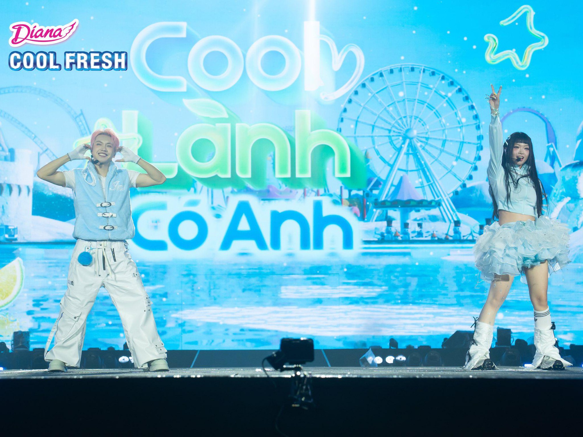 Diana c&ugrave;ng Em Xinh &ldquo;Say Hi&rdquo;: Khi "L&agrave; con g&aacute;i thật tuyệt" chạm đến đỉnh cao mới qua &acirc;m nhạc- Ảnh 8.