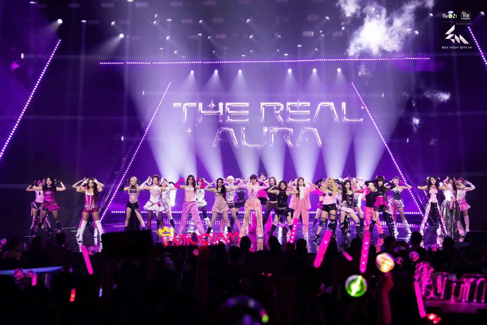 Diana c&ugrave;ng Em Xinh &ldquo;Say Hi&rdquo;: Khi "L&agrave; con g&aacute;i thật tuyệt" chạm đến đỉnh cao mới qua &acirc;m nhạc- Ảnh 1.