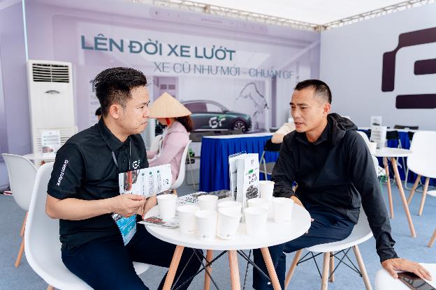 VF 8 “lướt chuẩn GF”: Mua xe cũ, nhận đặc quyền như xe mới- Ảnh 3.