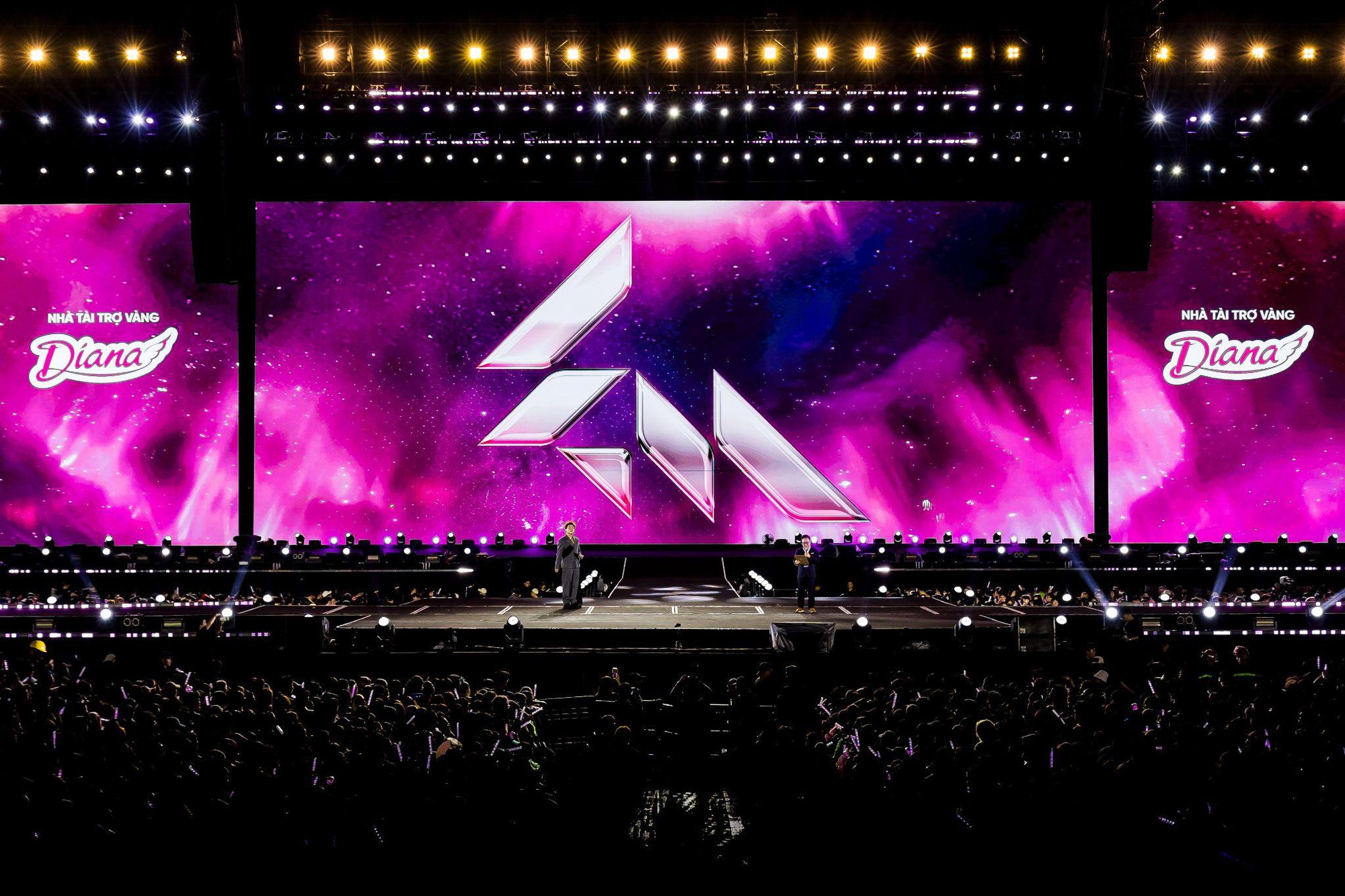 Diana c&ugrave;ng Em Xinh &ldquo;Say Hi&rdquo;: Khi "L&agrave; con g&aacute;i thật tuyệt" chạm đến đỉnh cao mới qua &acirc;m nhạc- Ảnh 3.