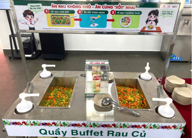"Quầy buffet rau" của Dự án Bữa ăn học đường – góc nhỏ nuôi lớn thói quen lành mạnh- Ảnh 2. "Quầy buffet rau" của Dự án Bữa ăn học đường – góc nhỏ nuôi lớn thói quen lành mạnh- Ảnh 2.