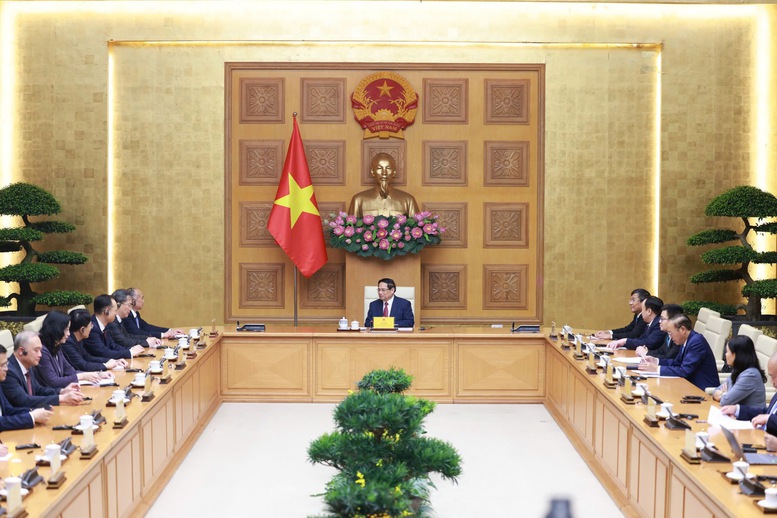 Thủ tướng Phạm Minh Chính tiếp Bí thư Tỉnh ủy Sơn Đông (Trung Quốc)- Ảnh 1.