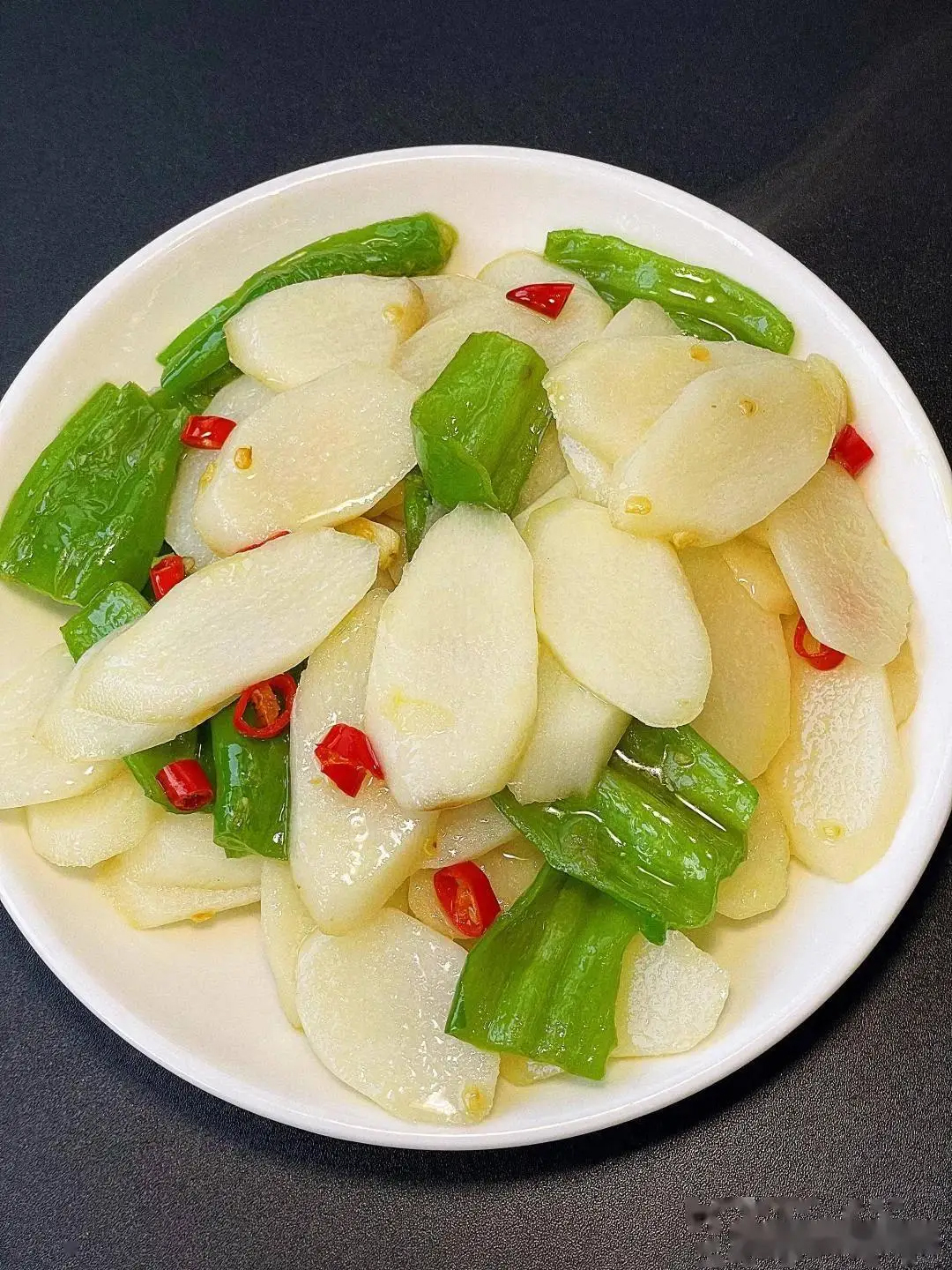 M&ugrave;a thu ăn đều 5 m&oacute;n n&agrave;y tốt chẳng k&eacute;m "kem dưỡng ẩm tự nhi&ecirc;n", l&agrave;n da sẽ lu&ocirc;n tươi tắn, rạng rỡ v&agrave; trẻ hơn tuổi thật- Ảnh 3.
