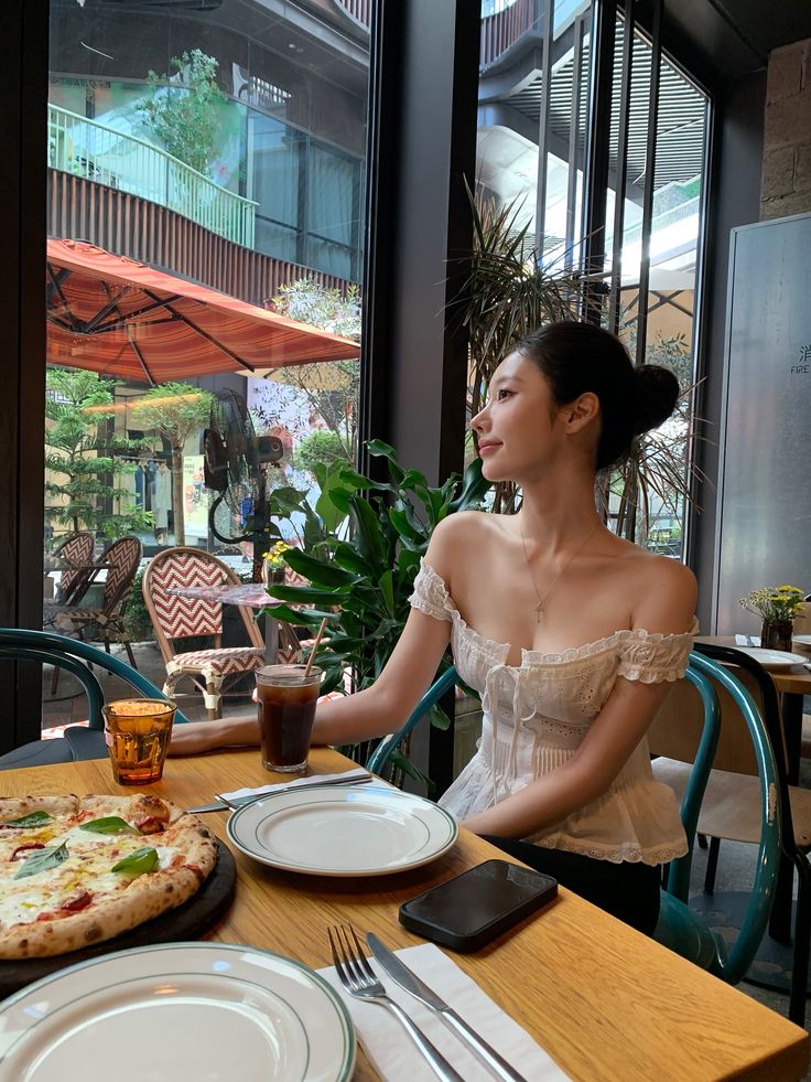 Cách massage sau nâng ngực để giữ form và tránh xơ cứng- Ảnh 4.