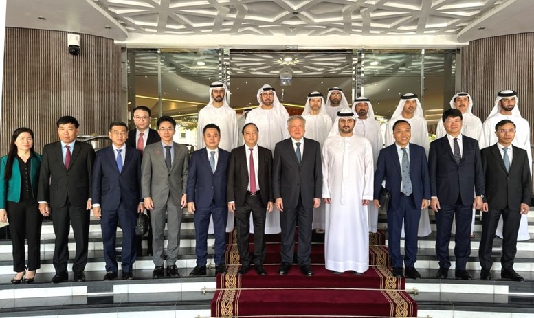 UAE sẵn sàng chia sẻ kinh nghiệm, hỗ trợ xây dựng trung tâm tài chính quốc tế tại Việt Nam- Ảnh 3. UAE sẵn sàng chia sẻ kinh nghiệm, hỗ trợ xây dựng trung tâm tài chính quốc tế tại Việt Nam- Ảnh 3.
