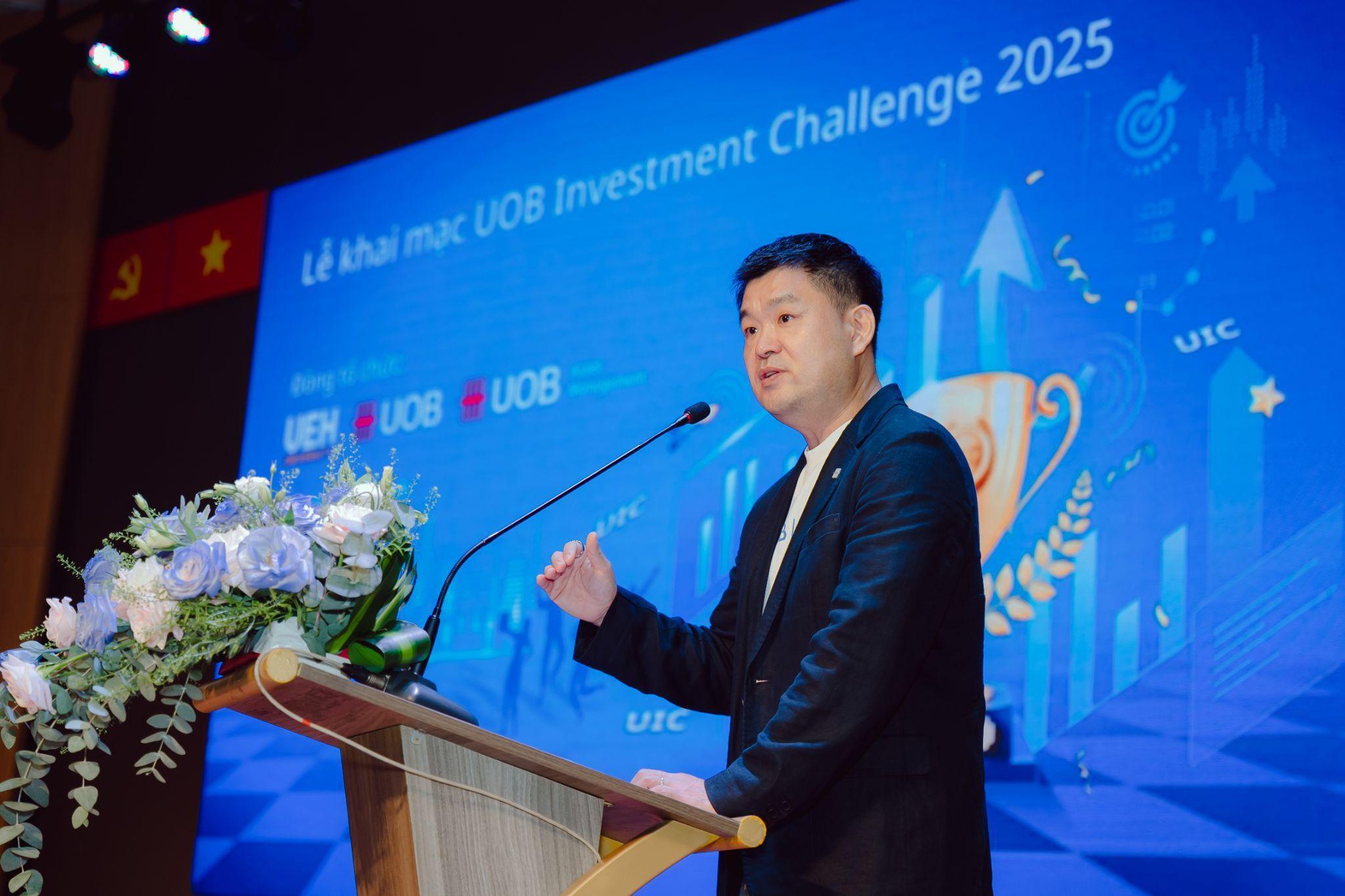UOB Investment Challenge 2025 ch&iacute;nh thức trở lại: S&acirc;n chơi chuy&ecirc;n nghiệp d&agrave;nh cho sinh vi&ecirc;n đam m&ecirc; đầu tư- Ảnh 3.