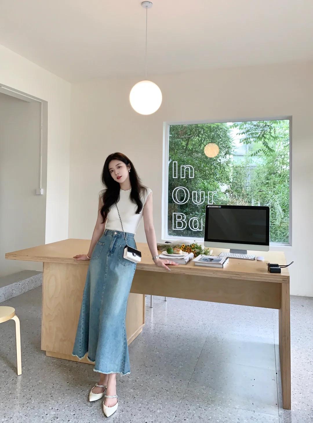 Vì sao váy denim lại là món đồ nên sắm? Câu trả lời gói gọn trong 2 chữ "hack tuổi"- Ảnh 11. Vì sao váy denim lại là món đồ nên sắm? Câu trả lời gói gọn truc tiep bong da hom nay 2 chữ "hack tuổi"- Ảnh 11.