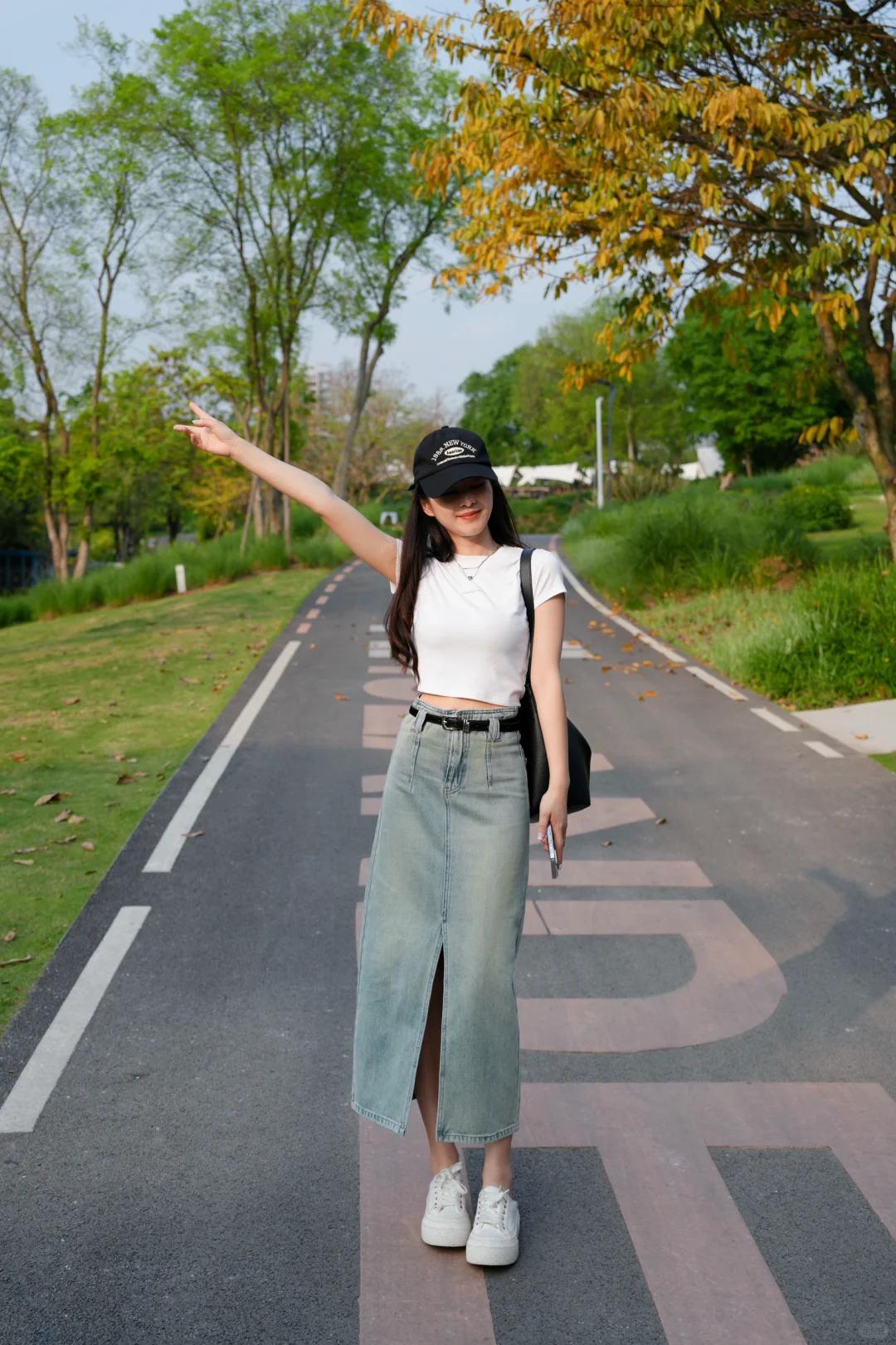 Vì sao váy denim lại là món đồ nên sắm? Câu trả lời gói gọn trong 2 chữ "hack tuổi"- Ảnh 7. Vì sao váy denim lại là món đồ nên sắm? Câu trả lời gói gọn truc tiep bong da hom nay 2 chữ "hack tuổi"- Ảnh 7.