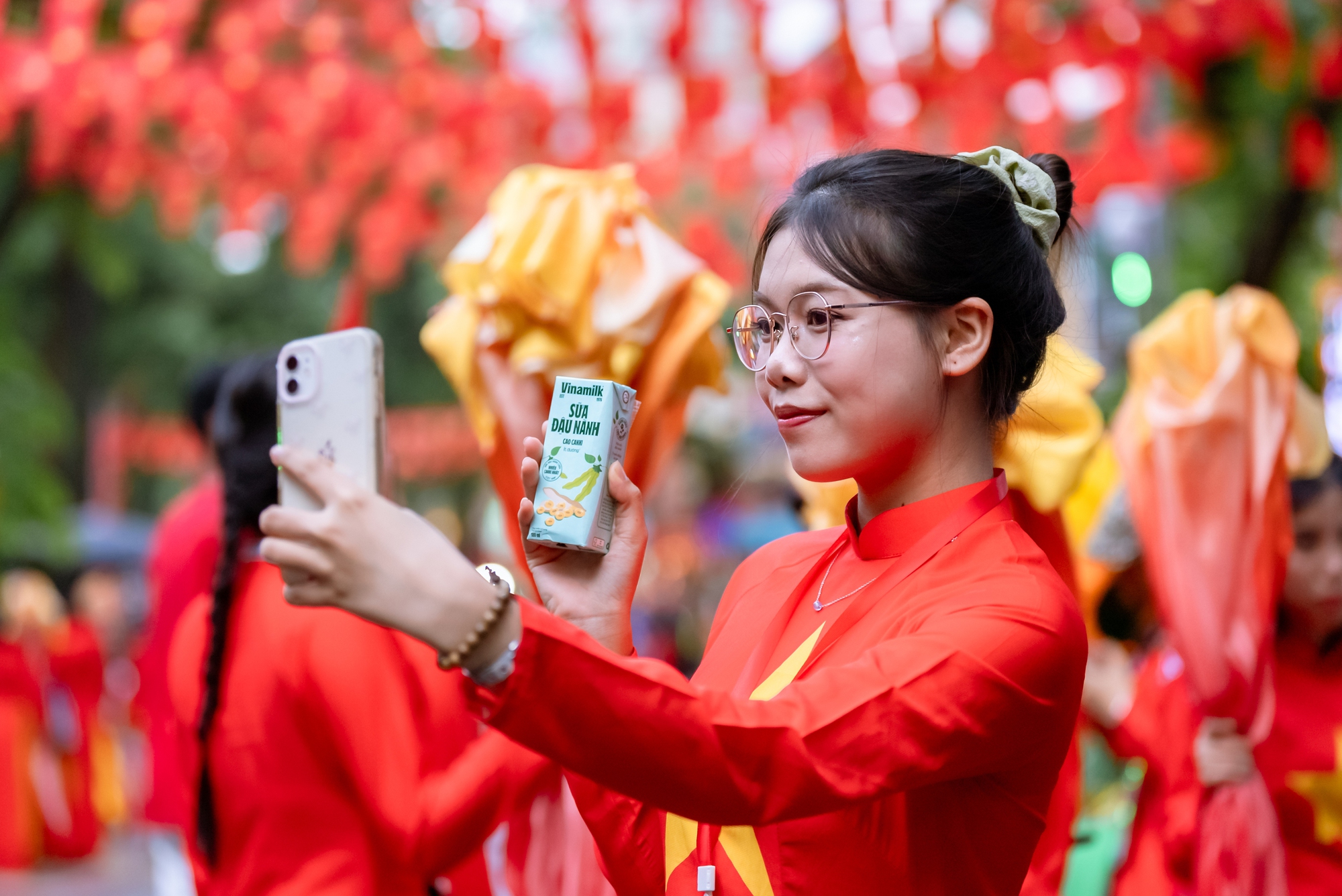 Vinamilk hòa nhịp cùng ngày hội non sông- Ảnh 7. truc tiep bong da vtv6 hòa nhịp cùng ngày hội non sông- Ảnh 7.